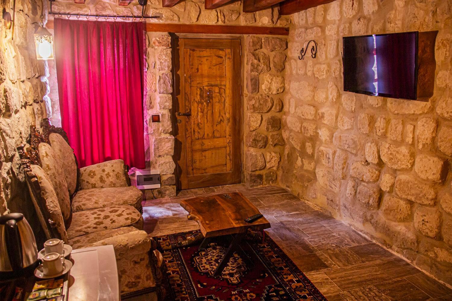 Junior Ottoman Cave Bed & Breakfast Ürgüp Ngoại thất bức ảnh